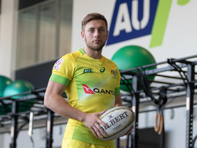 Manly Marlins rugby player Josh Turner is making the switch to the Australian men's sevens team for the 2020 Tokyo Olympics.