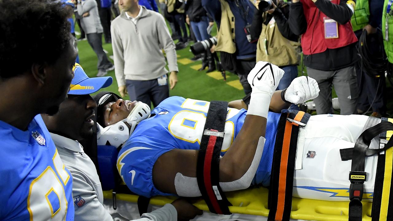 NFL world sends well wishes to Donald Parham Jr. after scary injury