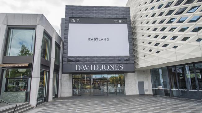 A new 24/7 Goodlife gym will join Strike Bowling and Holey Moley in David Jones’ old spot in Ringwood Town Square.