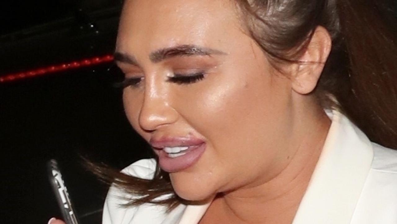 Lauren Goodger flaunts cleavage in daring outfit | The Courier Mail