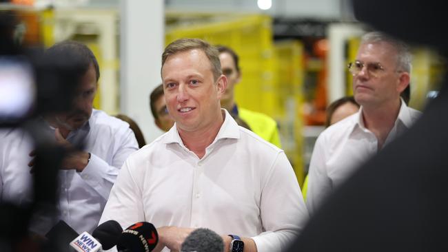 Premier Steven Miles with Fortescue workers in Gladstone. Picture: Annette Dew/Office of the Premier