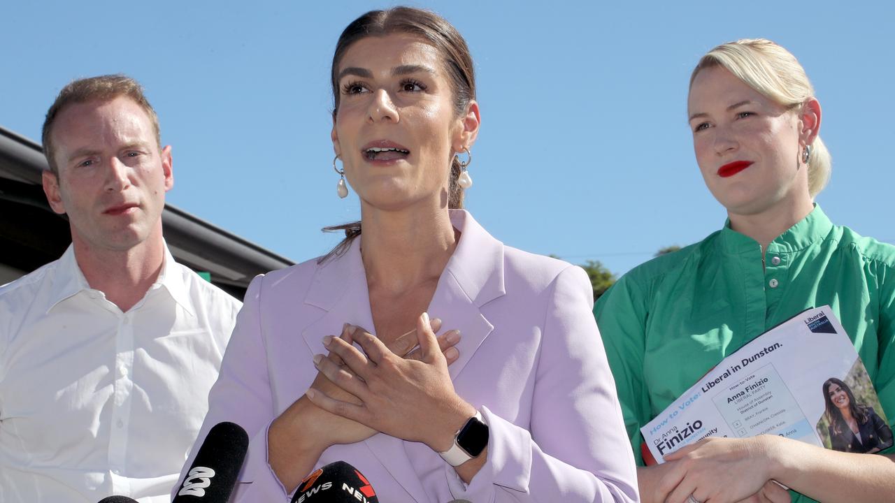 Dr Anna Finizio at pre-polling on the final day before Dunstan by-election, with Opposition Leader David Spears and MP Ashton Hurn. Picture Dean Martin