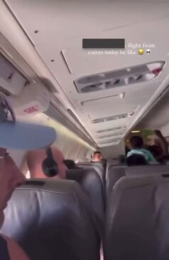 Alleged mid-air brawl aboard flight from Cairns to Darwin – Video: JetSkiBandit