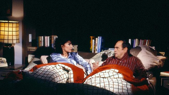 Suzanne Pleshette and Bob Newhart in a scene from the last episode in 1990 of the comedy TV series Newhart.