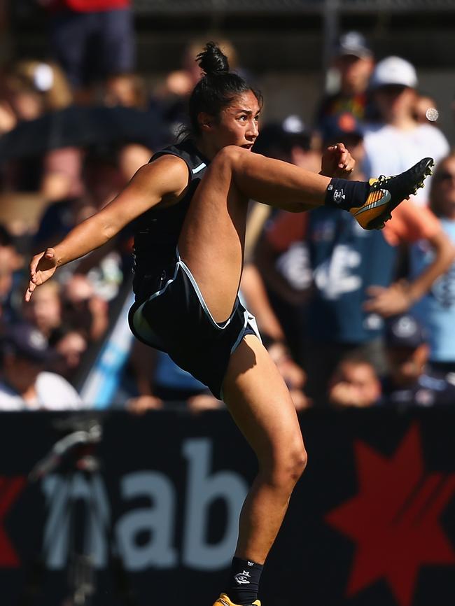 Darcy Vescio nails a goal for Carlton during its run to the AFLW grand final. Picture: Mike Owen/Getty Images. 