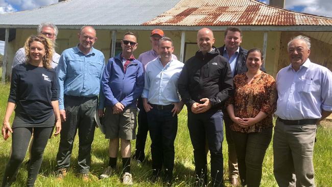 NSW Liberal Minister for Environment Matt Kean with Holsworthy MP Melanie Gibbons, Camden MP Peter Sidgreaves, Macarthur federal Labor MP Dr Mike Freelander and environmentalists and community members.