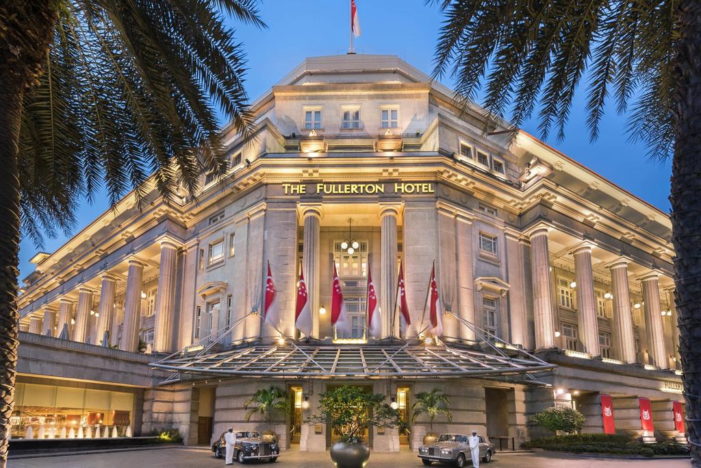 This Is The Best Time To Visit The Fullerton Hotel In