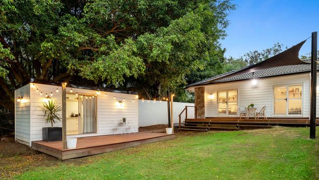 Corey Parker showed his handyman skills by building this shipping container guesthouse.