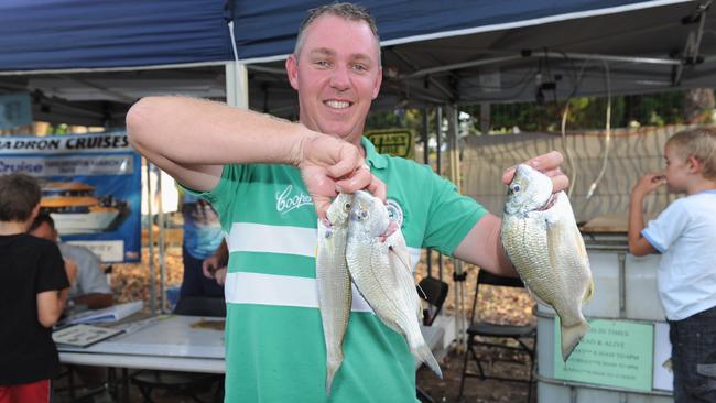 Scott Cabrie in happy times at a local Fraser Coast fishing comp. The local Uber driver was adored by his passengers. Photo: Alistair Brightman / Fraser Coast Chronicle