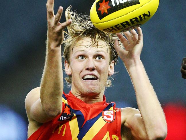 MELBOURNE, AUSTRALIA - JULY 04:  Jack Lukosius of South Australia marks the ball during the U18 AFL Championship match between Vic Metro and South Australia at Etihad Stadium on July 4, 2018 in Melbourne, Australia.  (Photo by Michael Dodge/Getty Images)