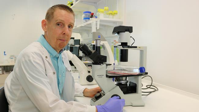 Associate Professor Tony White of QIMR Berghofer knows a young, previously healthy, scientist who is now struggling with Long COVID. White is researching the effect of COVID-19 on the brain.