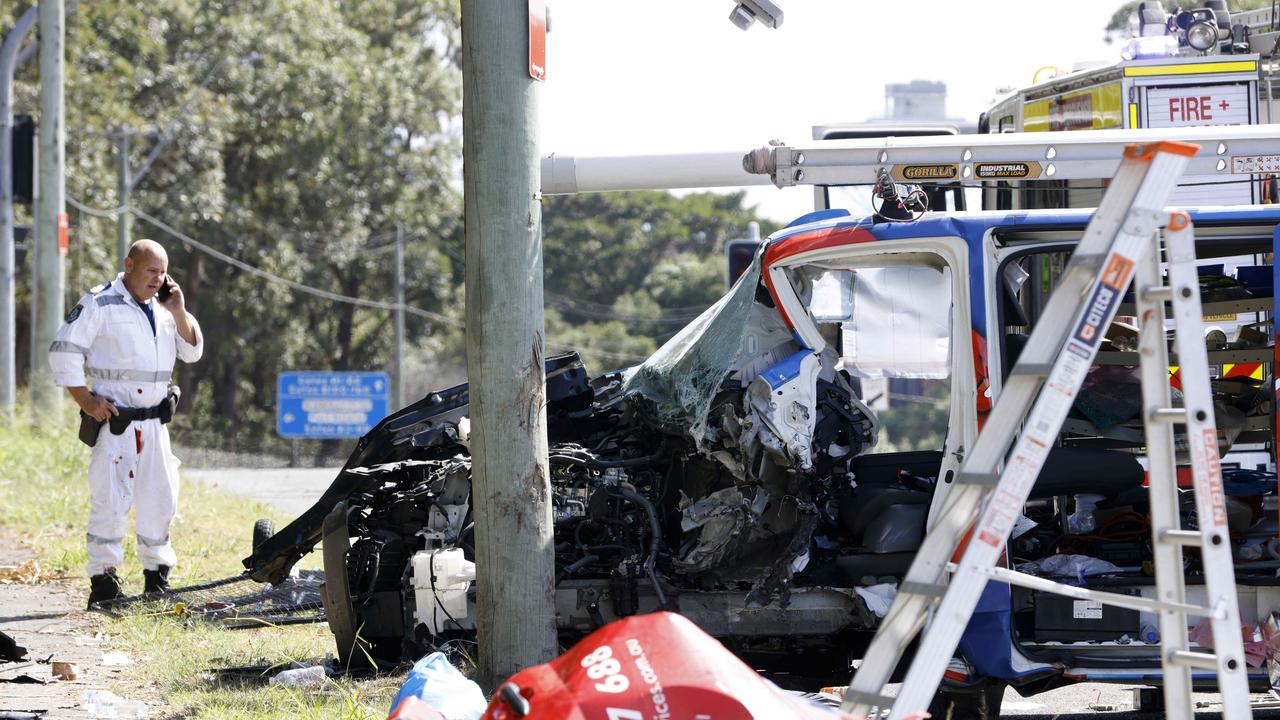 The male driver was able to free himself from the wreckage. Picture: NewsWire / Damian Shaw