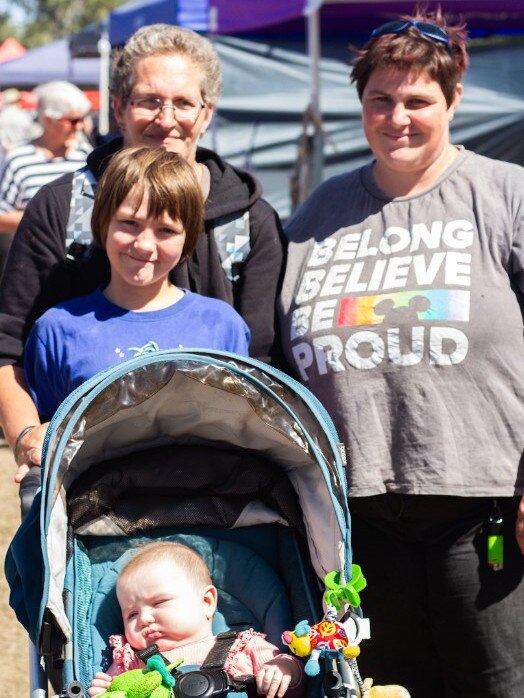 Baby Ellidy, with Emma, Amanda and Jaynne.