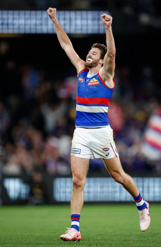 Marcus Bontempelli was extraordinary against Collingwood. Picture: Dylan Burns/AFL Photos via Getty Images