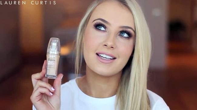 Lauren Curtis started her beauty blog in 2011 to document makeup trends