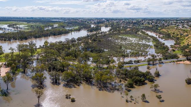 Loxton caravan park flooded., Picture: Facebook/Murray River Pix