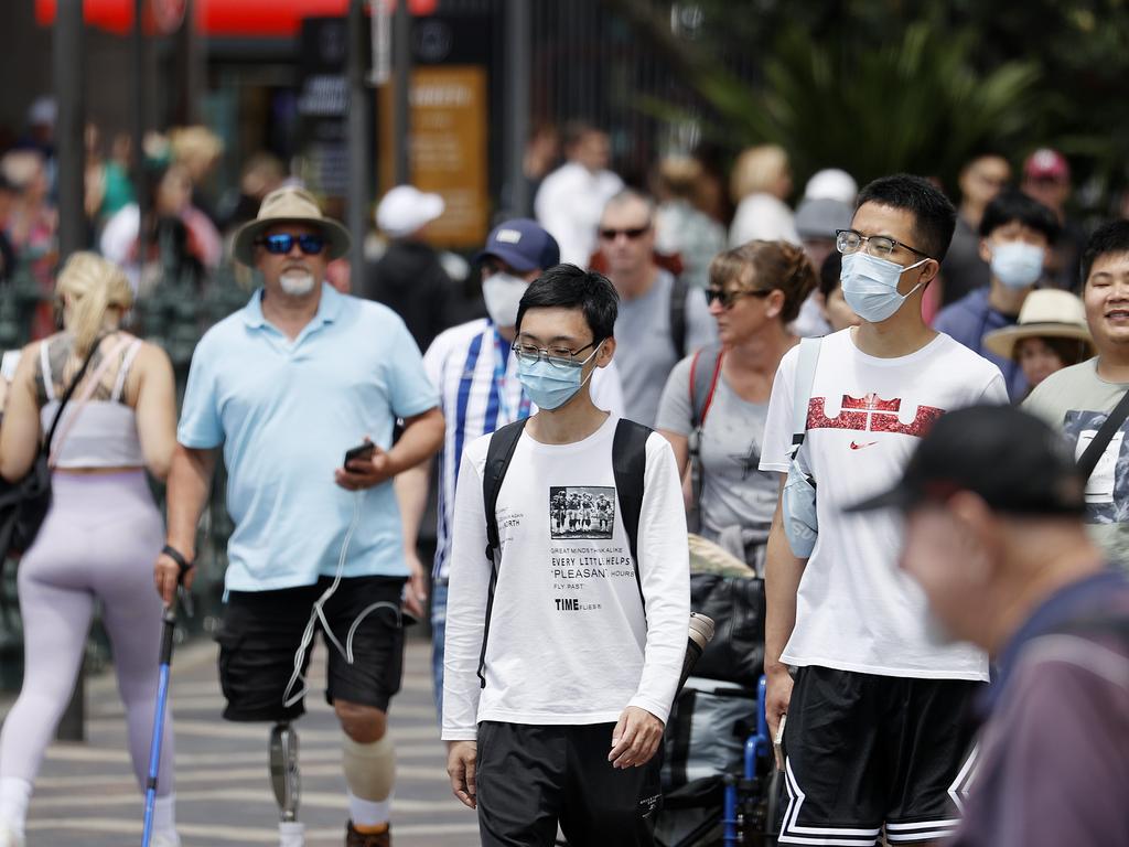 Some people are still choosing to wear masks. Picture: NCA NewsWire / Dylan Coker