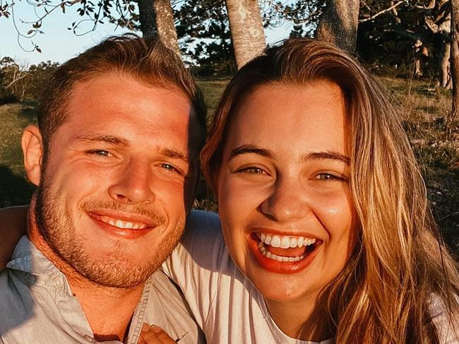 Tahlia Giumelli has announced her engagement to NRL star Tom Burgess.From source:https://www.instagram.com/p/B6terKkHqEj/