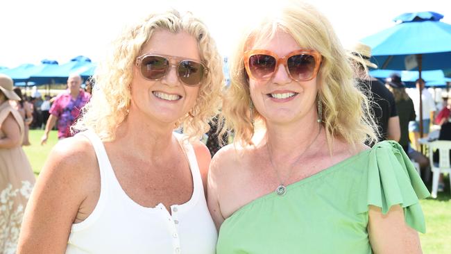 Kate Welsh and Karina O’Connor at Moama Bowling Club Echuca Cup. Picture: David Smith