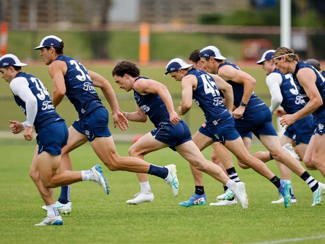 Straight running isn’t as commonplace at AFL pre-season these days. Picture: Dylan Burns/AFL Photos