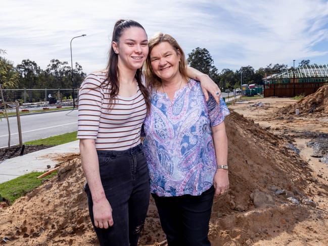 Mother and daughter Fiona and Jhiara Thomas have bought blocks side-by-side in Pebble Creek, QLD, photos: Luke Marsden