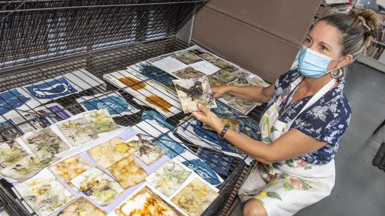 Anita Mangakahia is tutor for the Immersive printmaking adventure-Cyanotypes and Eco-printing class. McGregor Summer School at USQ. Friday, January 14, 2022. Picture: Nev Madsen.