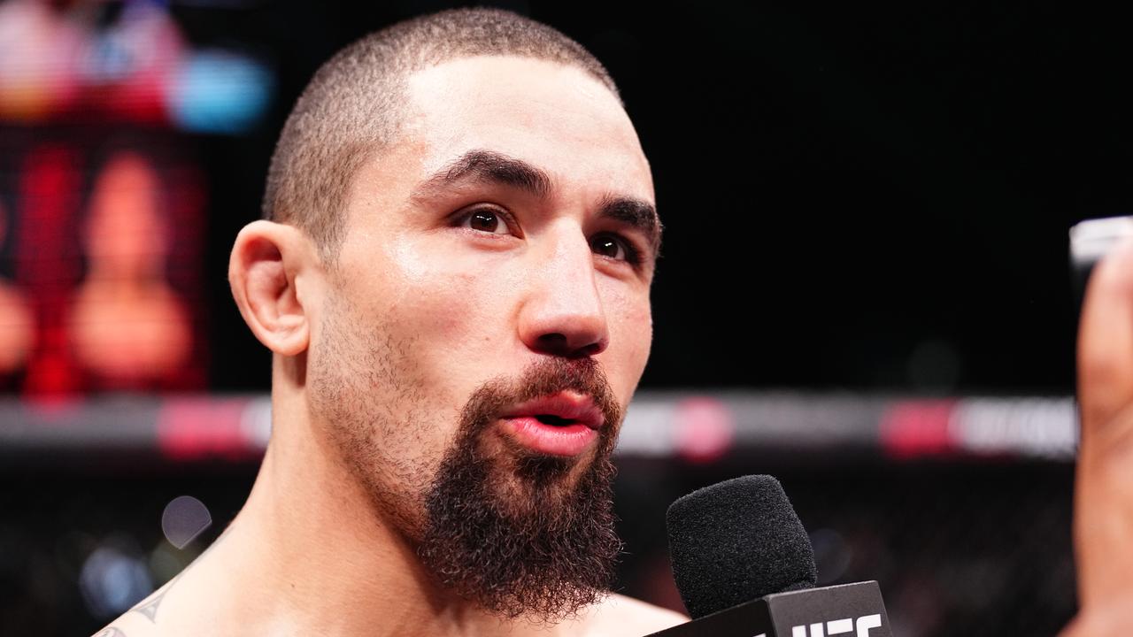 UFC Star's 'Kangaroo' Threat to Rob Whittaker at Chaotic Press Conference