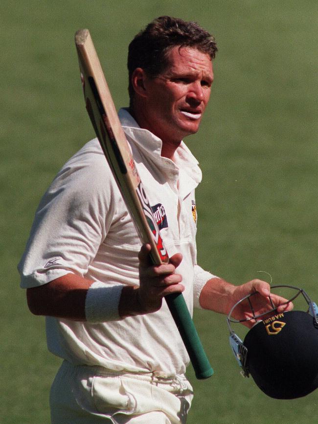 Dean Jones in his playing days.