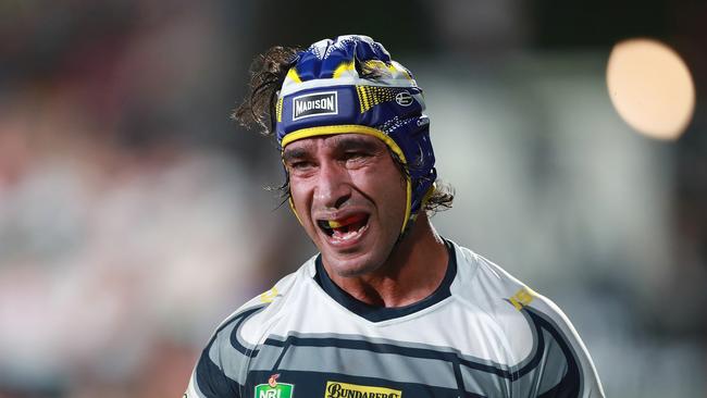 Captain Johnathan Thurston of the Cowboys during the Round 5 NRL match between the Warriors and the North Queensland Cowboys at Mt Smart Stadium in Auckland, New Zealand, Saturday, April 7, 2018. (AAP Image/David Rowland) NO ARCHIVING, EDITORIAL USE ONLY