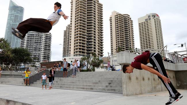 Parkour twins bring the action to Gold Coast Gold Coast Bulletin