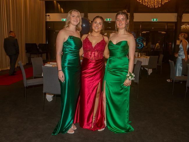 Thursday, April 3 2025, Socials from the 2025 Mt Maria College Petrie (MMCP) High School Formal. Photographed at Victoria Park Golf Club, Herston, Brisbane by Stephen Archer. Saturday March, 29, 2025. WomenÃ¢â¬â¢s U17 Rugby League. Harvey Norman Cup. Played at Leo Williams Park, Carina, Brisbane. Gallery Photography by Stephen Archer