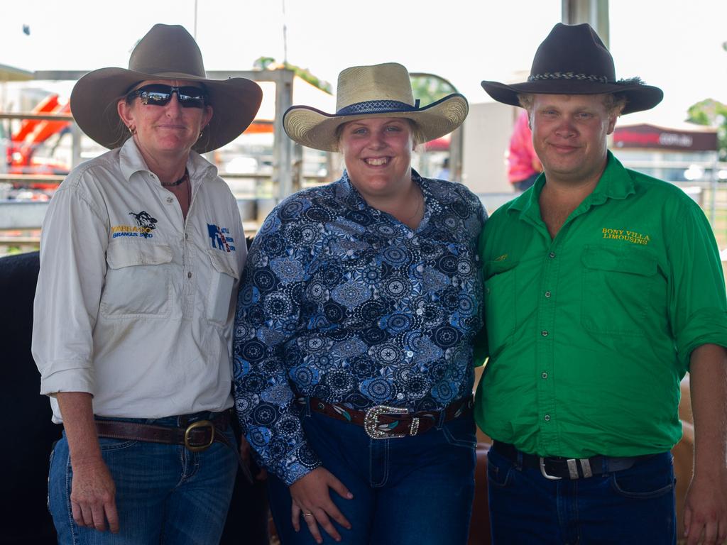 Naomi Cooney, Elizabeth Strong and Hayden Beresford exhibited cattle at the 2023 Murgon Show.