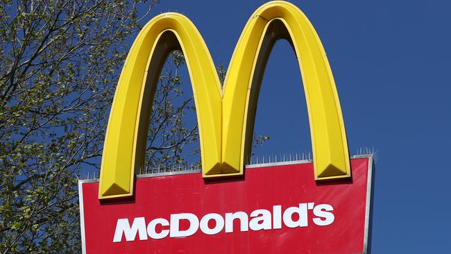 SOUTHAMPTON, ENGLAND - APRIL 19: A McDonalds' restaurant sign is seen as the restaurant is closed due to the current coronavirus (COVID-19) pandemic on April 19, 2020 in Southampton, England. In a press conference on Thursday, First Secretary of State Dominic Raab announced that the lockdown will remain in place for at least 3 more weeks. The Coronavirus (COVID-19) pandemic has spread to many countries across the world, claiming over 140,000 lives and infecting more than 2 million people. (Photo by Naomi Baker/Getty Images)