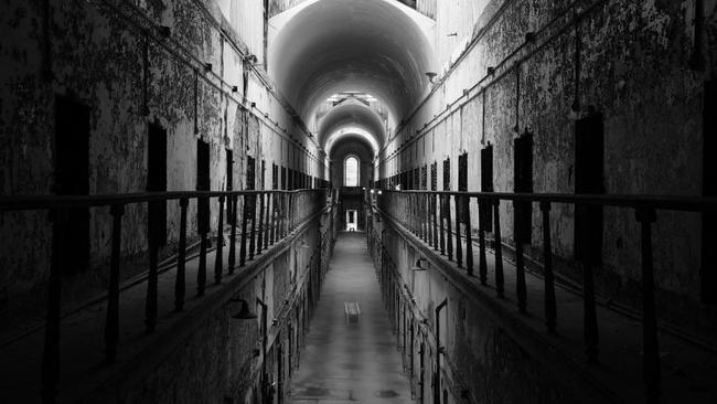 prison-tours-why-old-jails-are-so-popular-with-tourists-news-au