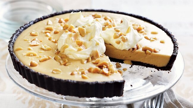 peanut marshmallow tart