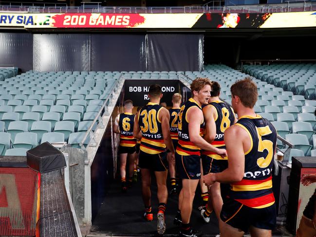 ADELAIDE, AUSTRALIA - MARCH 21: Rory Sloane of the Crows walks from the field during the round 1 AFL match between the Adelaide Crows and the Sydney Swans at Adelaide Oval on March 21, 2020 in Adelaide, Australia. (Photo by Daniel Kalisz/Getty Images) *** BESTPIX ***