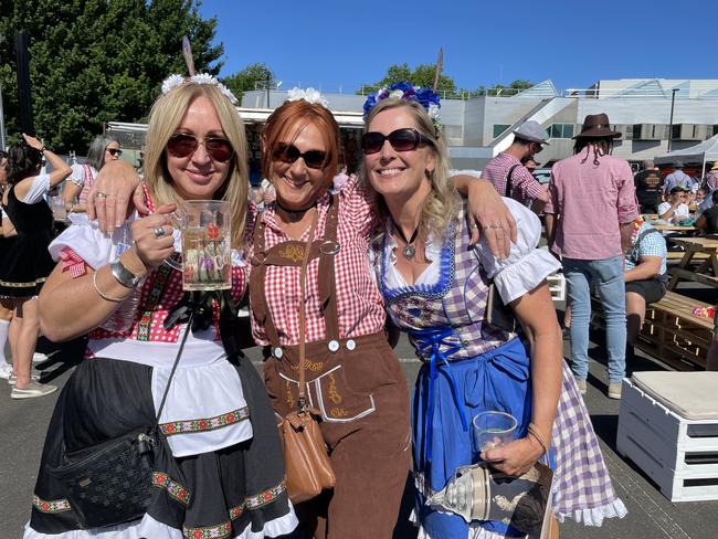 Tanja Scott, Anita Hinzt and Manoy at the 2024 Yarra Valley Oktoberfest. Picture: Himangi Singh.