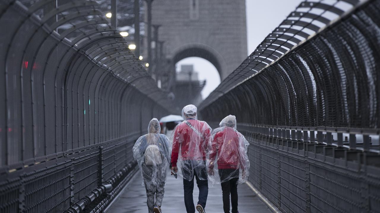 Much needed rain fell on the Sydney Harbour Bridge in the last few days. Picture: Tim Pascoe