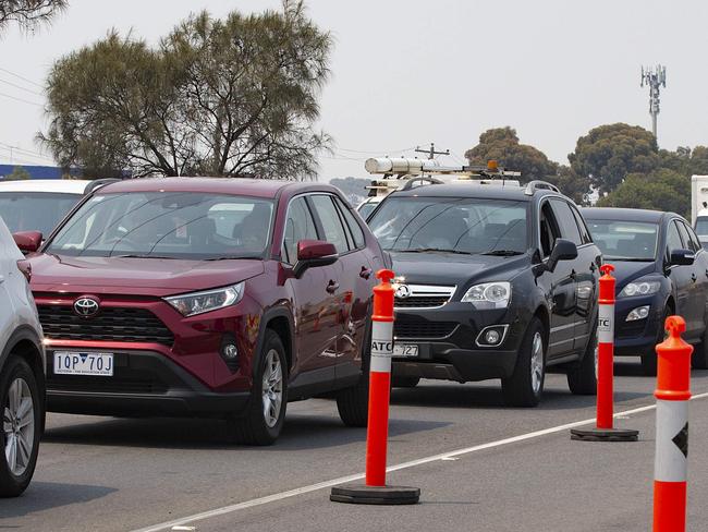 People returning to work faced a morning of traffic chaos as roadworks close several major Melbourne roads. Commuters in the cityÕs west felt the most pain, with the city-bound ramp from the Western Ring Road is closed along with Princes Hwy ramp onto to Geelong and the on and off ramps, Geelong bound from Miller Rd also closed to the West Gate Freeway for West Gate Tunnel works. Traffic is being diverted via Melbourne rd, Grieve Pde and Princess Hwy, Little Boundary and Boundary Rd. Very heavy traffic on the roads. Traffic backed up to Millers rd on Princes Hwy outbound. Picture: Sarah Matray