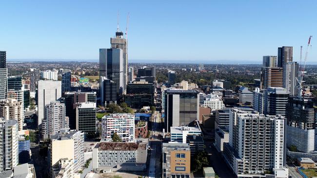 Many tenants are moving away from lifestyle areas back to inner suburbs. Picture: Damian Shaw