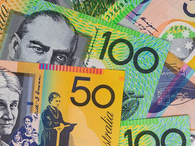Woman had large amount of drugs and $11,500 cash, Toowoomba police claim