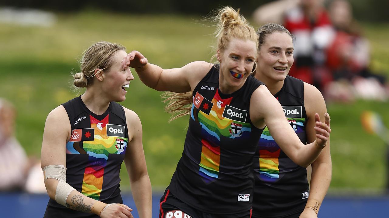 Aflw News: St Kilda Forward Kate Shierlaw Eyes North Melbourne Move 