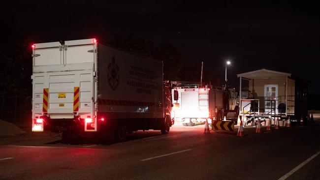 Emergency service vehicles arrive at Darwin Correctional Precinct after a prisoners have been reported on the roof of Darwin jail after Ômass breakout. Holtze, Darwin Gaol, Jail, Prison Picture: Che Chorley