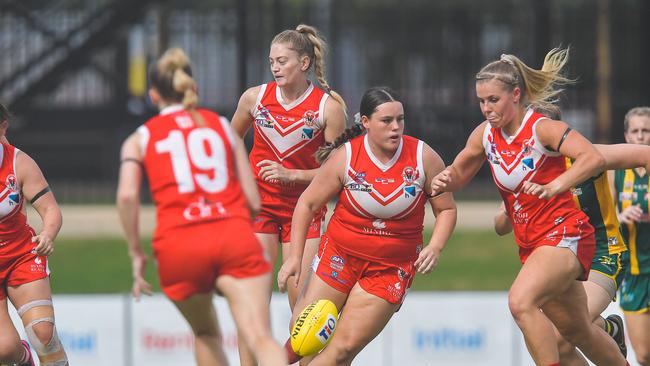 Waratah vs PINT in the 2022-23 NTFL womenÃ&#149;s grand final. Picture: PEMA TAMANG Pakhrin