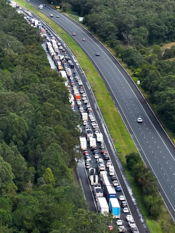 The incident caused an enormous traffic jam, affecting hundreds of vehicles. Picture: Live Traffic NSW