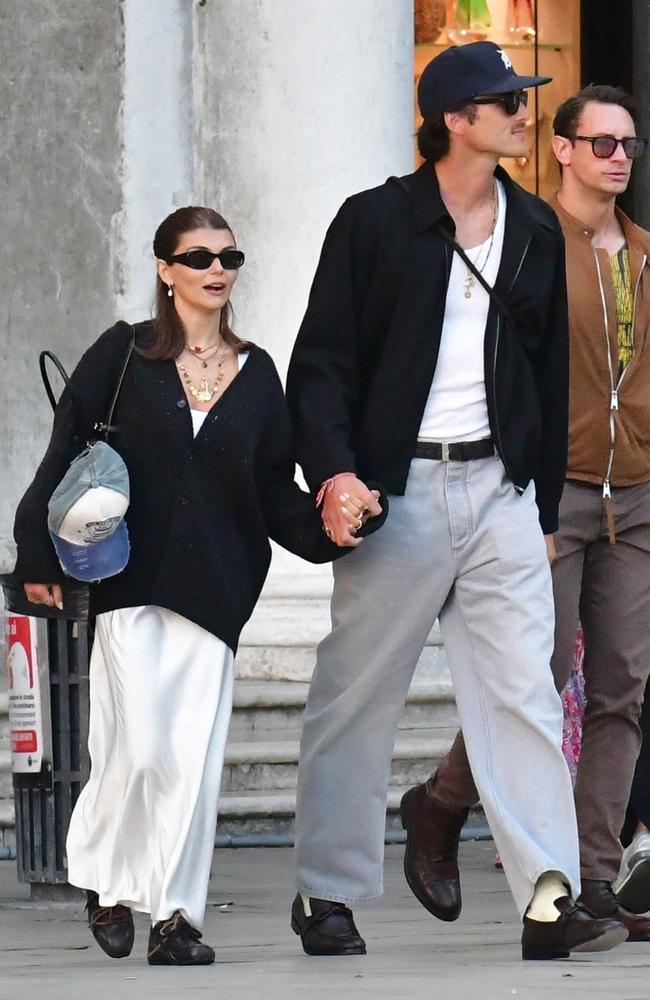 Australian actor Jacob Elordi and girlfriend Olivia Jade Giannulli are back on as they celebrate her 25th birthday in Venice. Picture: Cobra Team/Backgrid