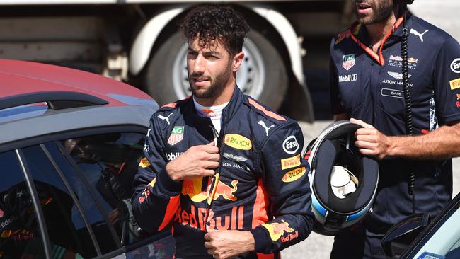 Ricciardo, Verstappen clash: Daniel Ricciardo reacts to Max Verstappen ...