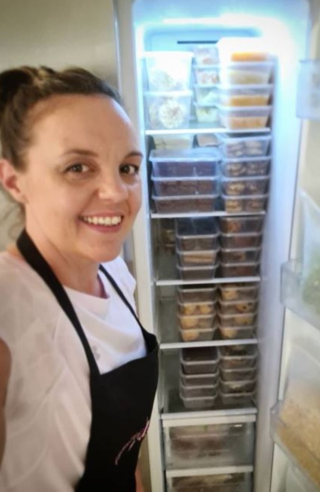 Rebecca Ashforth, 36, has gone on to lose 55kg with the help of meal prepping every Sunday. Picture: Instagram/bec_ashforth_the_healthy_mummy