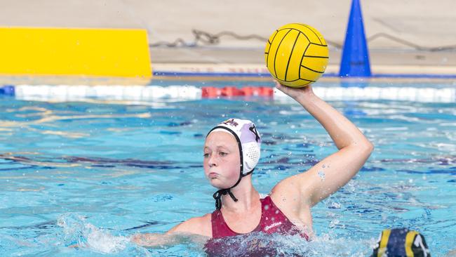 Abby Andrews playing last season in the Australian Water Polo League (AAP Image/Richard Walker)