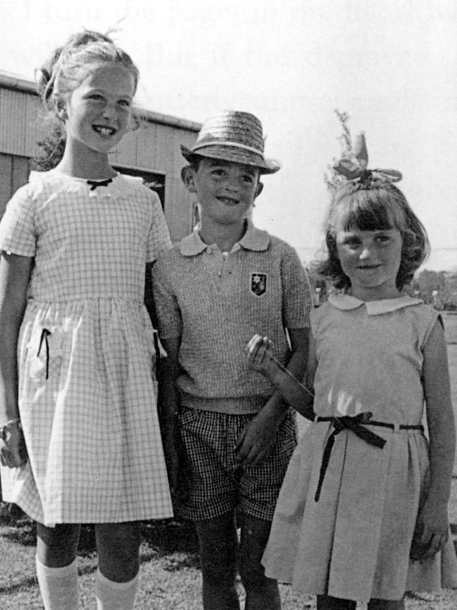 Linda Stilwell (right) with her brother Gary and sister Karen a few months before her abduction.